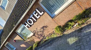 Hotel & Restaurant Heidekrug 24h Check-in, Pinneberg, Free Parking and WiFi - Image 3