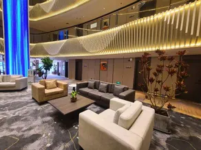 Jinghu Hotel - Image 4
