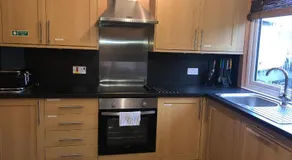 Number 12 Self Catering - Image 3