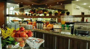Savana Hotel - Image 2
