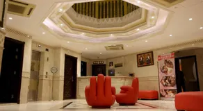 Bayan International Hotel - Image 3