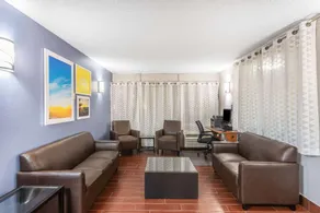 Days Inn by Wyndham Charlottesville/University Area - Image 3