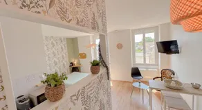 Studio COSY avec Baignoire et Netflix Idéal couple - Image 4