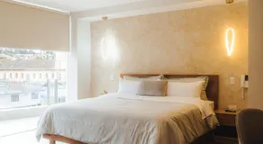 Saya Hotel & Suites - Image 2