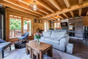 BALATA - Charming Chalet with Hot tub and Views - Image 5