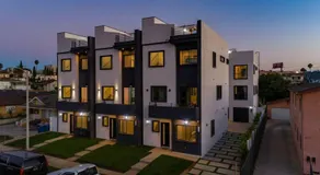 Luxury Modern 4 bedroom 3 Bath Home With Rooftop Deck #3 - Image 4