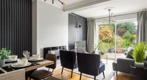 Large Luxury Solihull 5 Bedroom House - The Residence - Close to NEC - Sleeps 9 - Image 2