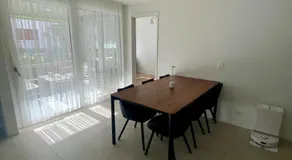 Moderne Wohnung mit Einrichtung - Image 4