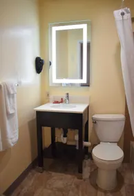 SureStay by Best Western Portland City Center - Image 2