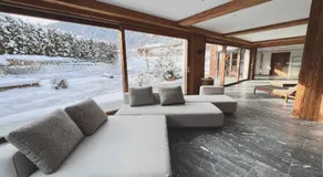 HIDEAWAY DESIGN CHALET by Belle Stay - Image 4