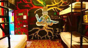 Lazy Crab Hostel - Image 2