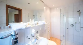 Hotel-Restaurant 1735 - Image 2