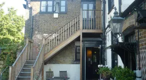 The Darnley Arms - Image 3