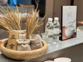Ji Hotel Shanghai Lujiazui Zhangyang Road - Image 3