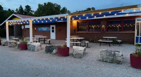 Huron Sands Motel and Restaurant - Image 5