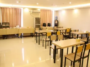 GreenTree Inn LiaoCheng LinQing HaiShan Building Express Hotel - Image 2