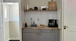 NineT7 - Image 4