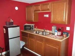 Tin Brook Bed & Breakfast - Image 3