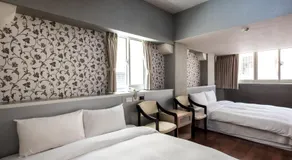 Hotel South Sea - Image 2