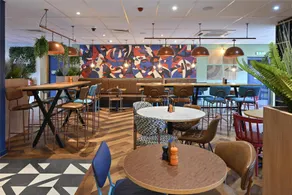 Travelodge Sunbury M3 - Image 2