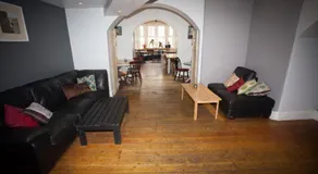 The Heights Bunkhouse - Image 3