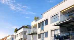Apartment near Lake Zurich with Garden, Terrace & Parking - Image 3