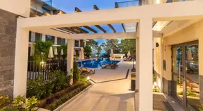 Open Sea Panorama Residence - Image 2