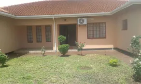 Den View Guest House - Image 2