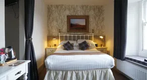 The Game Cock Inn - Image 2
