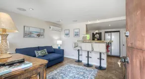 Oceanside Bungalow, Walk to Beach & Pier, Private Hot Tub, Beach Gear - Image 3