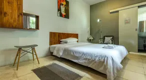 Jeng Tini Guest House - Image 2