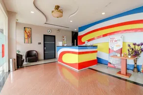 Blitz Hotel Batam Near Sultan Mahmud Ri'ayat Shah - Image 3
