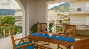 Thano's stylish flat just 150m to the beach - Image 3