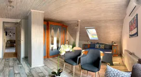 T.H.NY Village Inn Cottage - Image 3