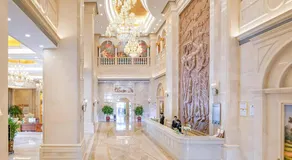 Vienna International Hotel Shenzhen Qianhai - Image 2