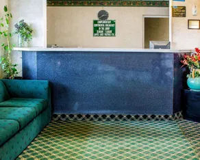 Days Inn by Wyndham Moosic - Image 5