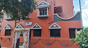 WB40 Guest House - Image 2