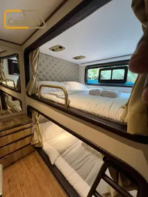 FRONTLINES CARAVAN - Image 4