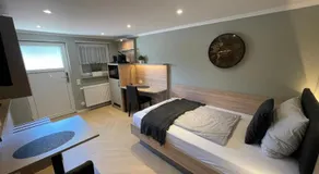 Five Studios - Premium Rooms with King Size Bed, Kitchen, AC, close to Ramstein Air Base - Image 2