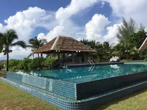 Lawana Escape Beach Resort - Image 4