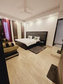 Palatial 3BHK,Relaxin Terrace-GK 1 M Block Market - Image 4