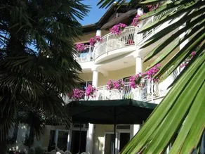 Villa Mala - Image 2