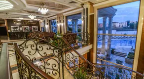 VILLA FLORENCE Boutique Apart Hotel - Image 4