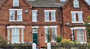 Runcorn Jubilee Guest House - Image 4