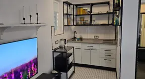 Modernes und gemütliches Studio in Karlsruhes Zentrum - APOLONIAliving - Image 3