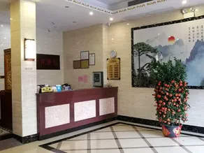 He Long Hotel - Image 3