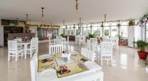 CHOCOLAT HOUSE - Image 2