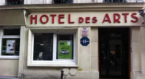 Hotel Des Arts - Image 3