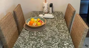 Central Dublin 2-Bed House Sleeps 4 WiFi - Image 5