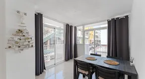 Few steps from the beach hostel in Los Cristianos - Image 3